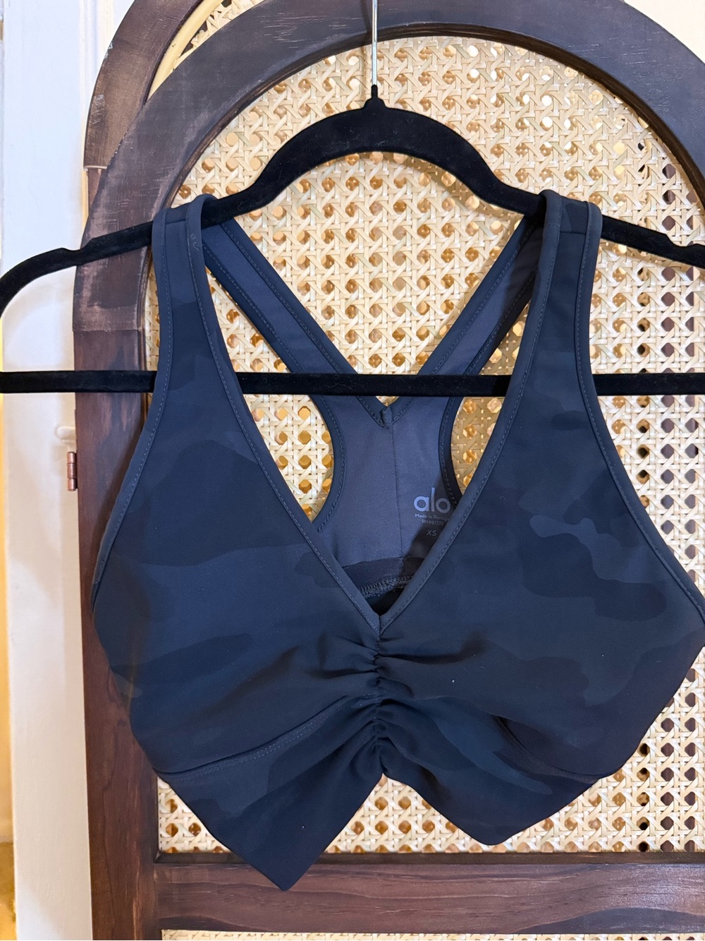 Alo Yoga Wild Thing Bra Black Camo Size XS